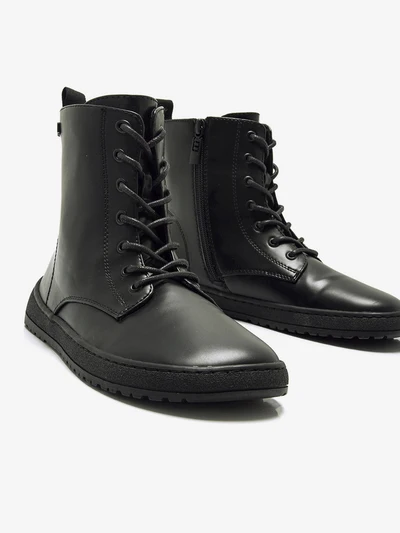 Botines barefoot mujer Mustang Free Polly negros vista trasera