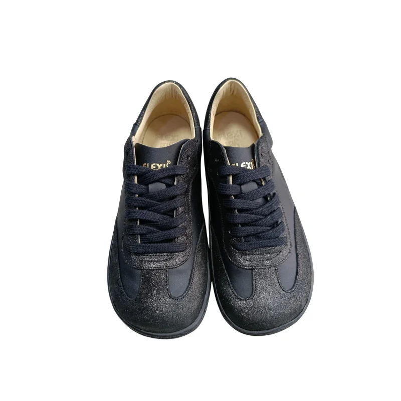 Vista lateral de las zapatillas barefoot negro Flexinens 9025